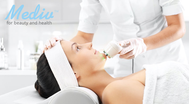 【去斑方法大比拼】激光去斑vs草本治療淡斑